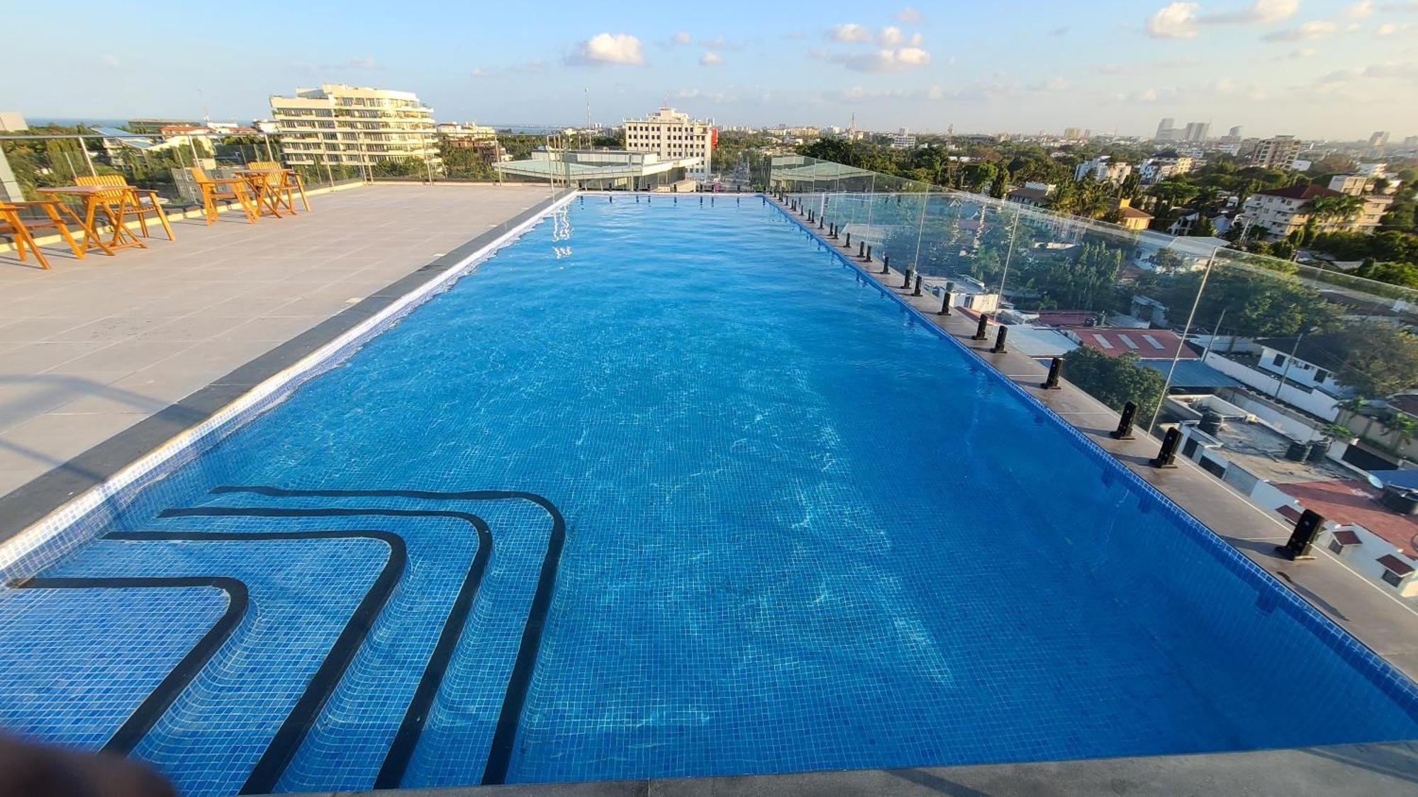 Urban By Cityblue, Dar Es Salaam Buitenkant foto