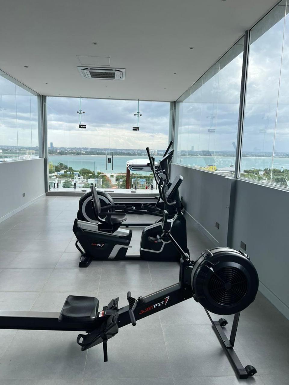Urban By Cityblue, Dar Es Salaam Buitenkant foto